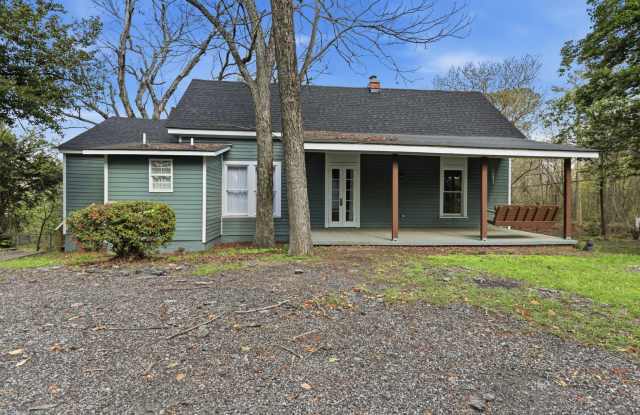 Historic Charm. Modern Updates. Prime Location. photos photos