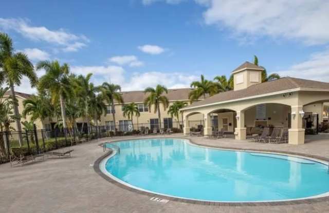6839 46 L. North - 6839 46th Street North, Pinellas Park, FL 33782
