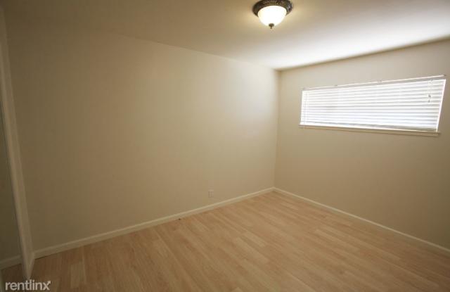 936- 938 Princess Anne St Gallery 2