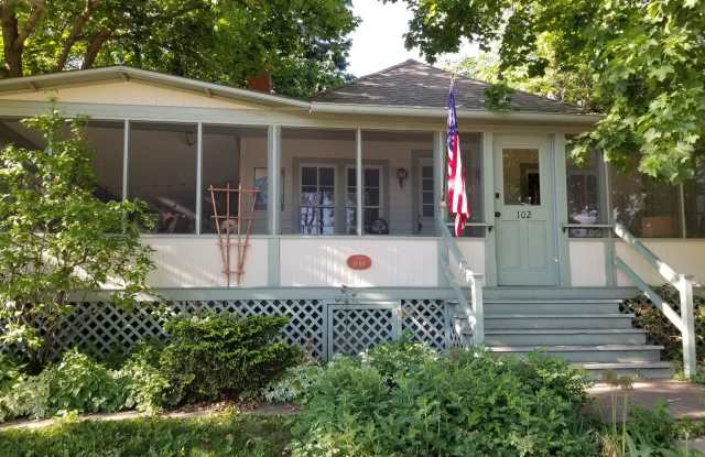 Historic Cottage in Chautauqua Park photos photos