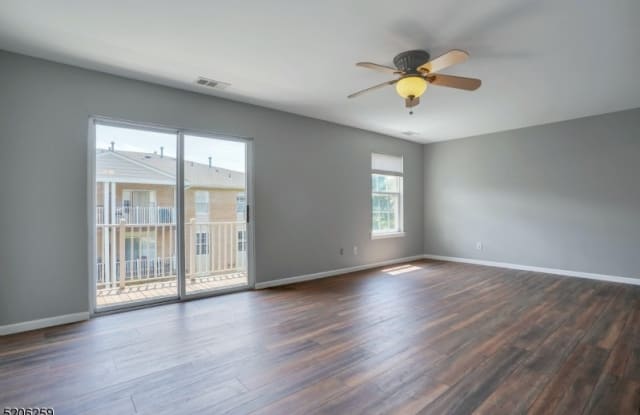 199 Vista Dr - 199 Vista Drive, Morris County, NJ 07927