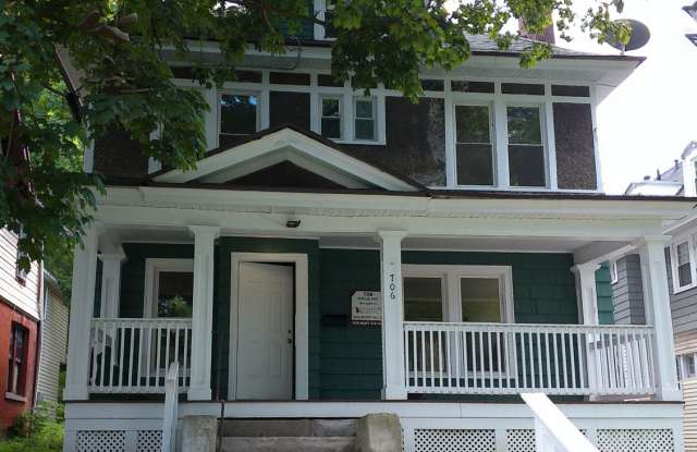 5 Bedroom House Available 6/1/26 photos photos