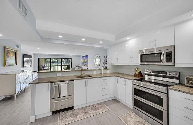 12870 Briarlake Drive Gallery 2