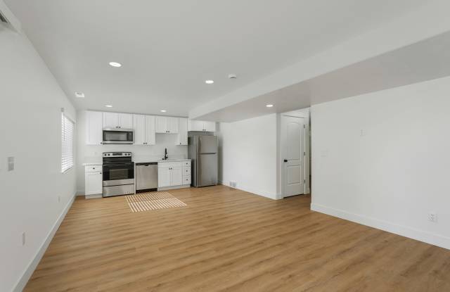 1298 Sage Dr Gallery 2