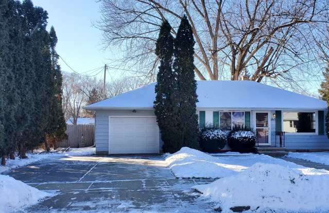 1163 Higgins Avenue photos photos