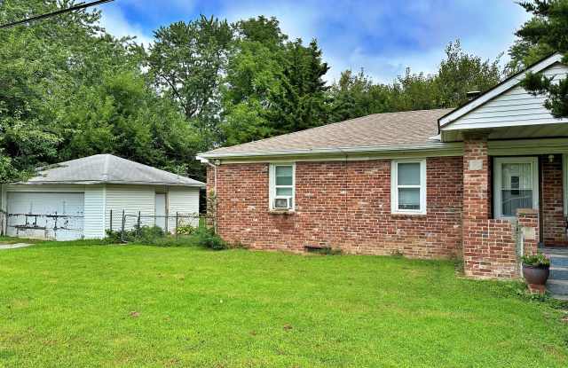 4002 N Edmondson Avenue Gallery 2