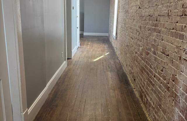 748 9th St photos photos