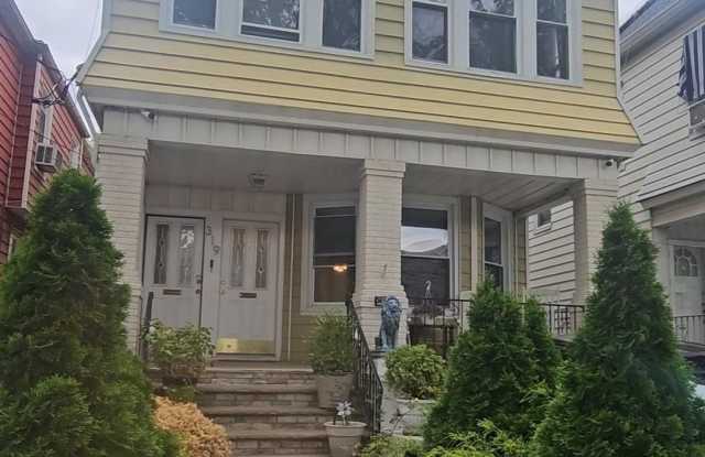 319 KENNEDY BLVD photos photos