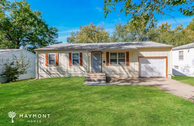 9302 Stark Avenue photos photos
