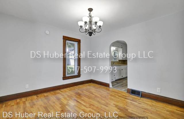 909 Prospect St. Gallery 4