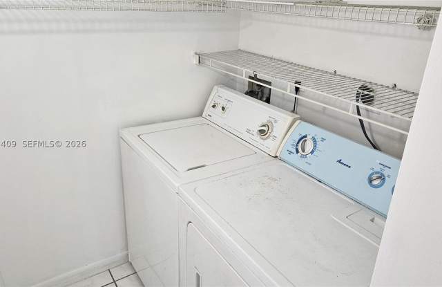 2710 W 60th Pl Gallery 2