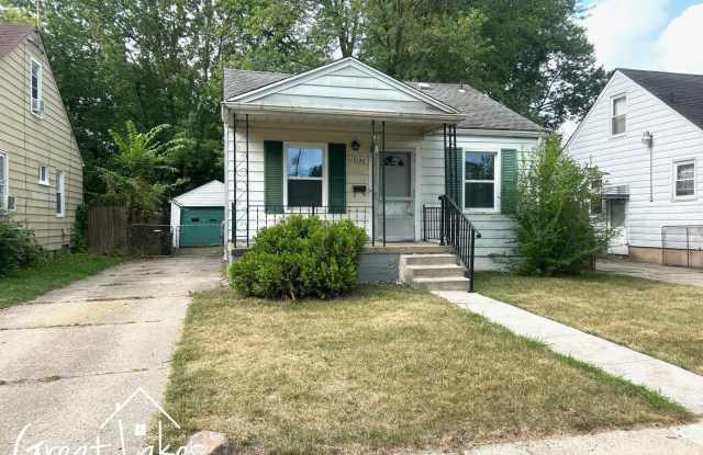 Lovely 2 Bedroom 1 Bathroom now available for rent! photos photos
