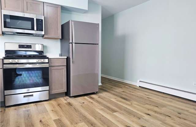 112 N 12th Avenue Gallery 3