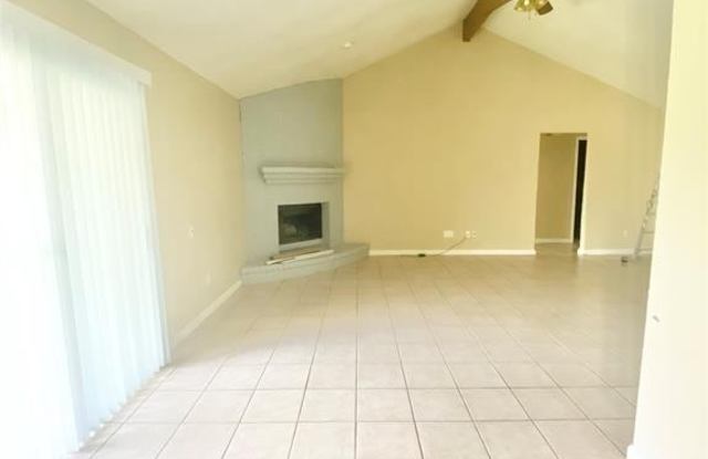 1104 Lone Elm Court Gallery 4
