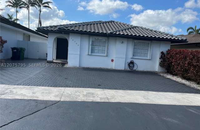 14564 SW 113th St photos photos