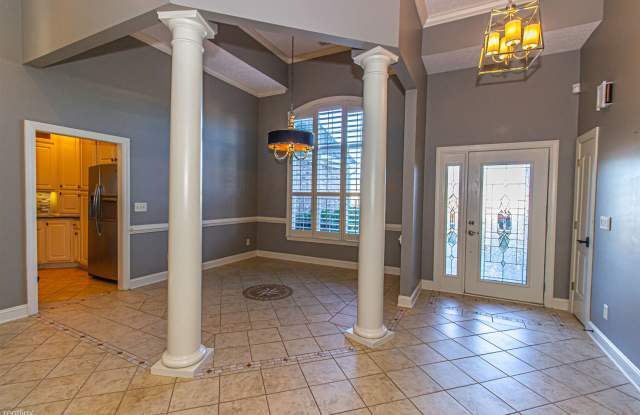 708 Lalton Drive Gallery 3