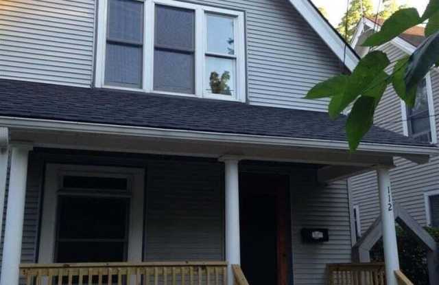 112 E Davis Avenue Gallery 2