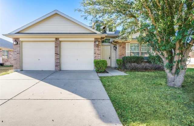 7455 Tormes - 7455 Tormes, Grand Prairie, TX 75054