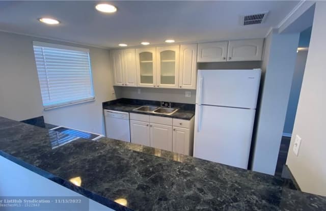 1720 N Congress Ave - 1720 N Congress Ave, West Palm Beach, FL 33401