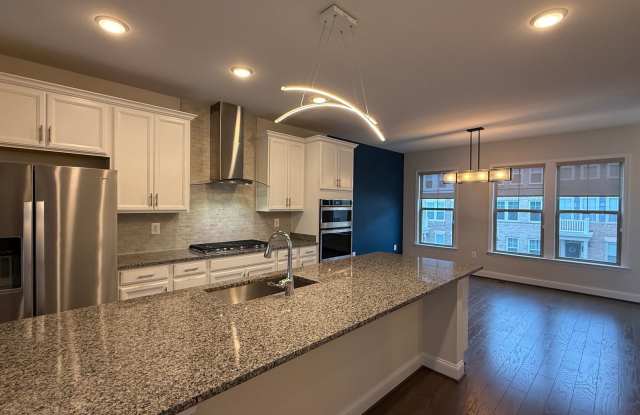 Potomac Shores Townhome Gallery 3