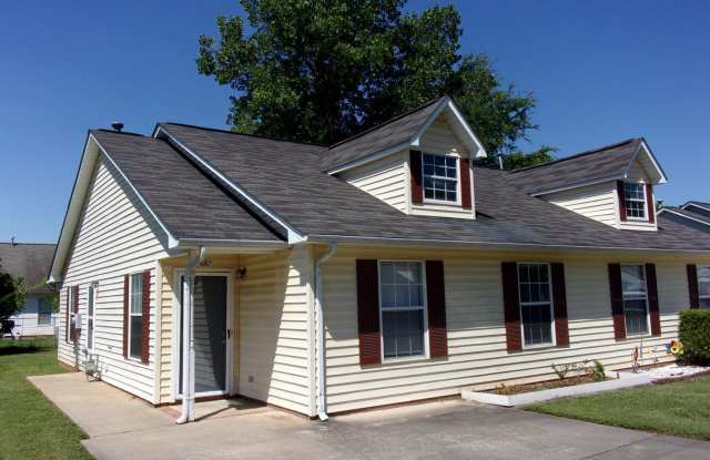 Ground Floor 2 Bedroom 2 Bath Condo in Farmington Hills photos photos