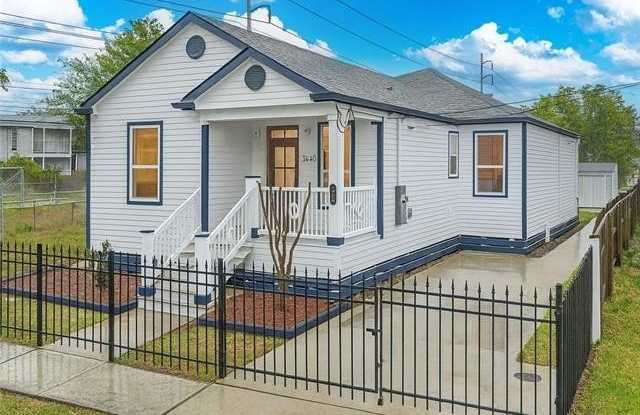 3410 LOWERLINE Street photos photos