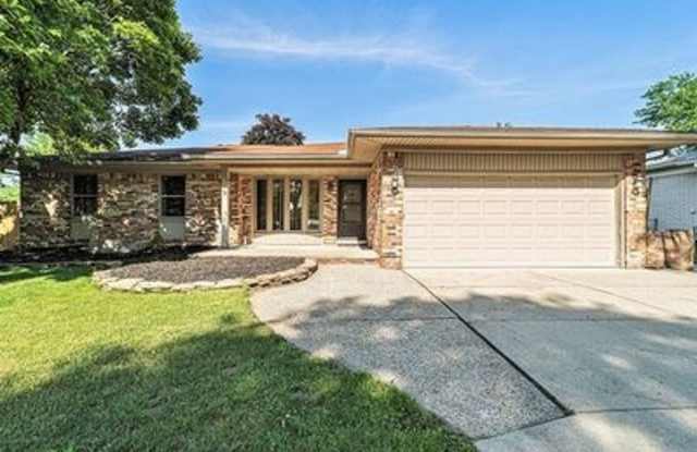 Charming 3BR House in Troy photos photos