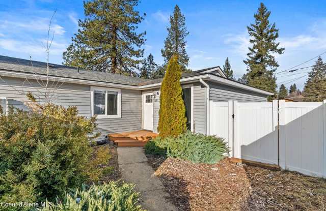 1637-1639 E Hastings Ave photos photos