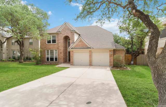 18611 Surreywood Gallery 3