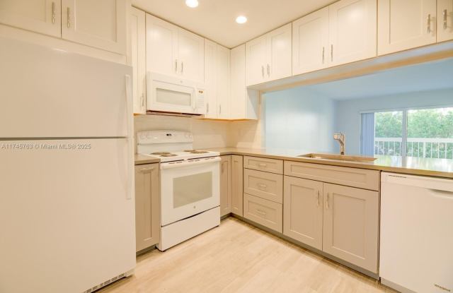 7830 Camino Real - 7830 Camino Real, Glenvar Heights, FL 33143
