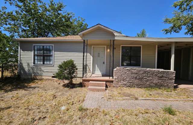 315 S 15th St photos photos