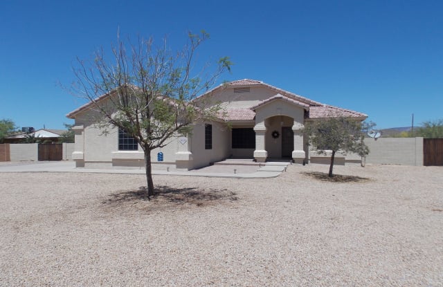 38520 N 12TH Street - 38520 North 12th Street, New River, AZ 85086