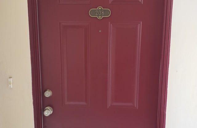 3 Beds 2 Baths Condo - Available Mid October 2026 Gallery 3