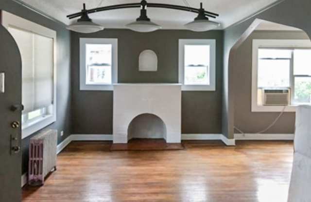 1423 Tennyson Street Gallery 3