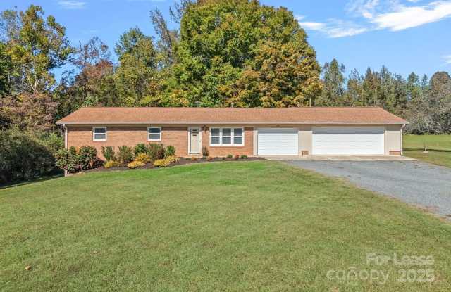 540 Hoover Road - 540 Hoover Road, Troutman, NC 28166