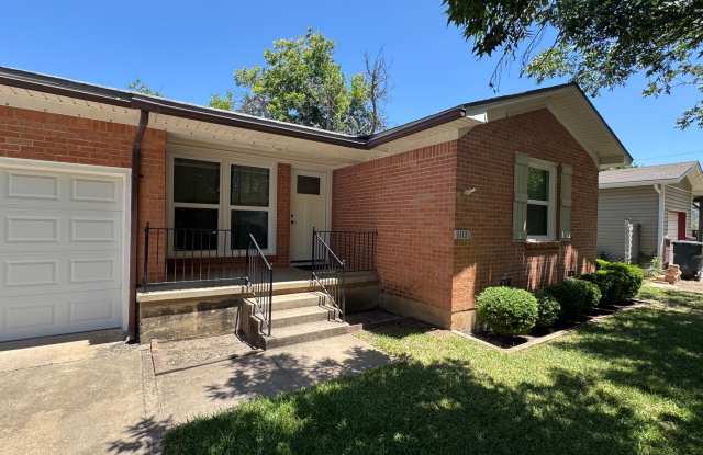 Beautifully Renovated 3 Bedrom photos photos
