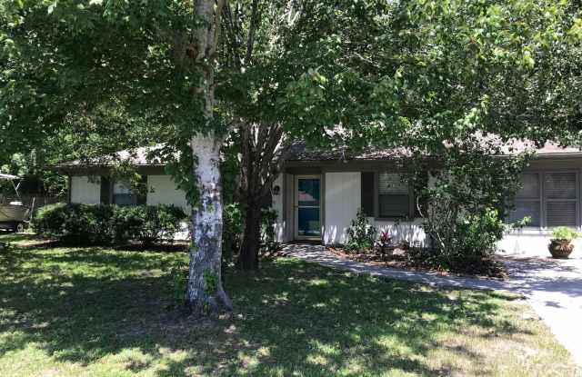 390 Powder Horn Rd photos photos