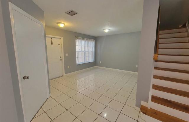 8904 Northwest 53rd Court Gallery 3