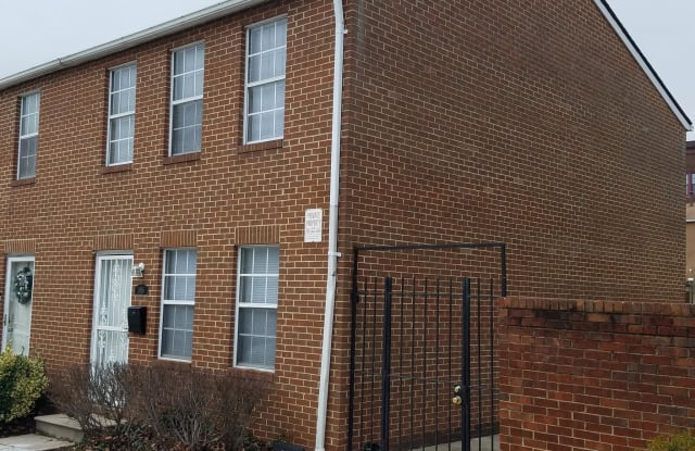 1016 N CENTRAL AVENUE - 1016 North Central Avenue, Baltimore, MD 21202