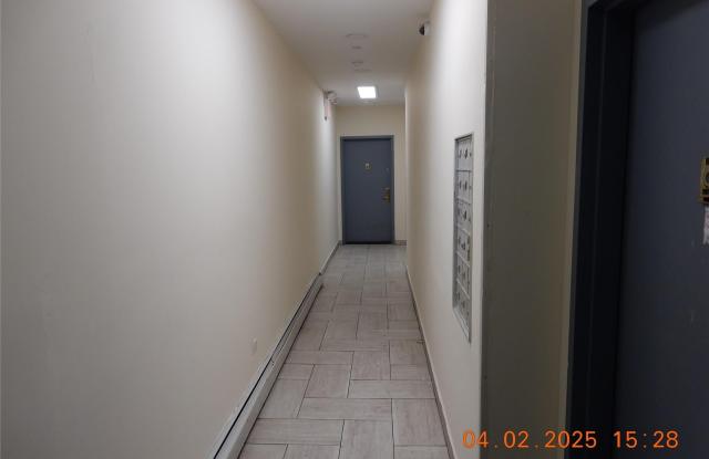 235 E 203rd Street unit: 4-D photos photos