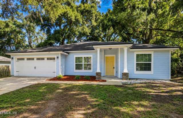 5539 WINDERMERE Drive Gallery 2
