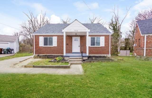 1516 Collegewood Lane photos photos