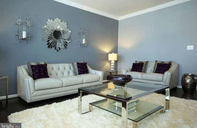 15622 SWANSCOMBE LOOP Gallery 3