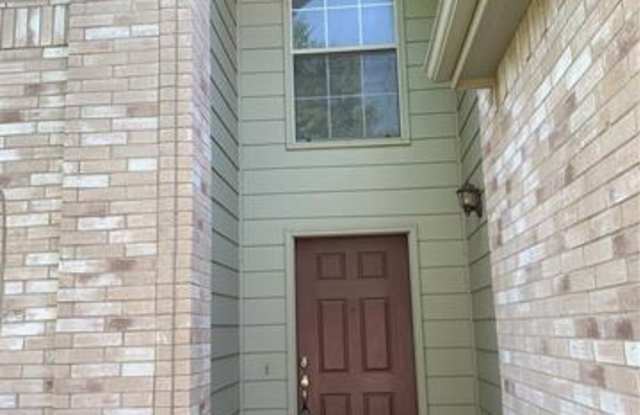 12640 Oakwood Circle Gallery 3