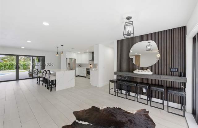 9935 Ramblewood Dr Gallery 4