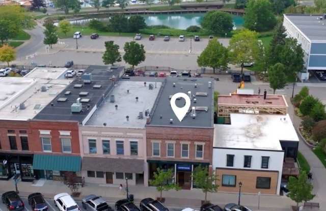 138 River Street Gallery 1