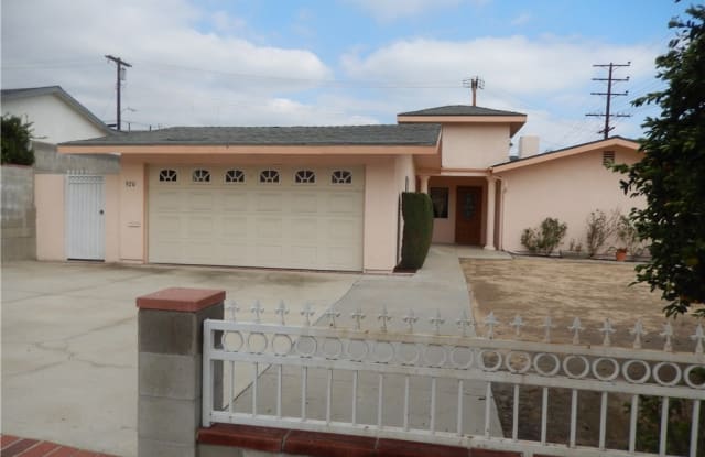 920 Cynthia Avenue - 920 Cynthia Avenue, Pasadena, CA 91107