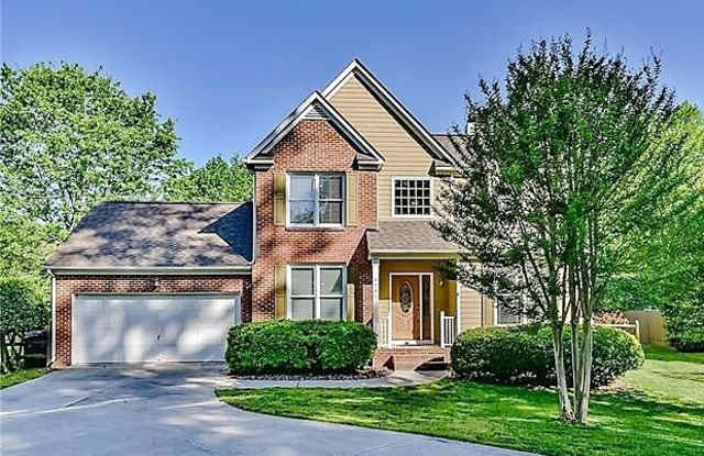 8901 Oakmoor Court - 8901 Oakmoor Court, Cornelius, NC 28031
