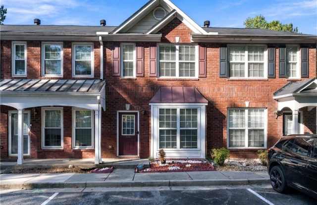 310 Paden Cove Trail Gallery 1