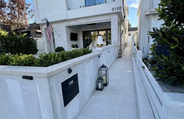 618 Marguerite Ave Gallery 2